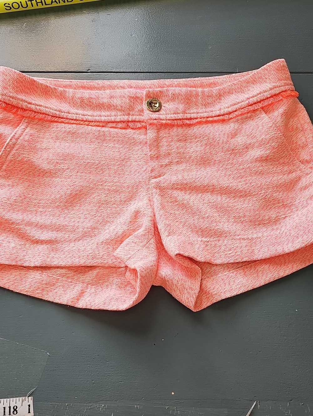 Lilly Pulitzer Walsh Women’s Coral Shorts Textuted Tweed Fringe. Size 0 Pockets